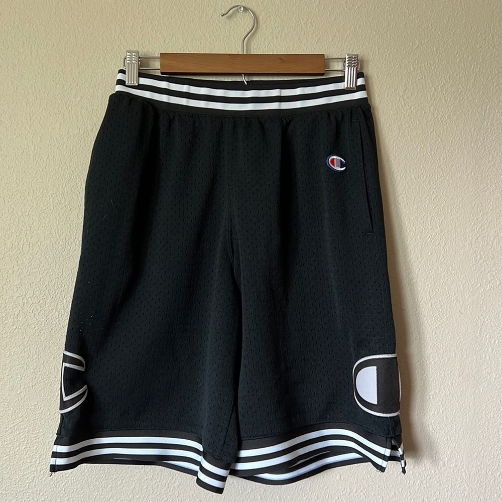 Medium Champion basketball shorts